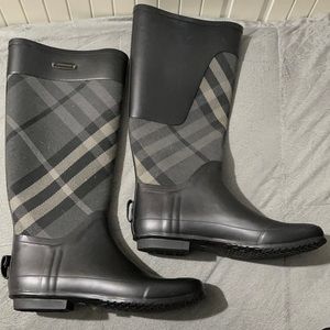 Burberry rain boots